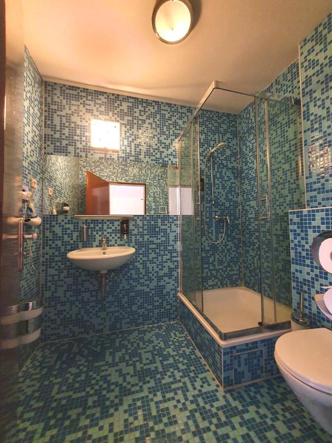 Double Room Private Bathroom,1314444928:JPEG
